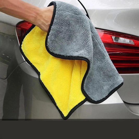 Microfiber cleaning cloth